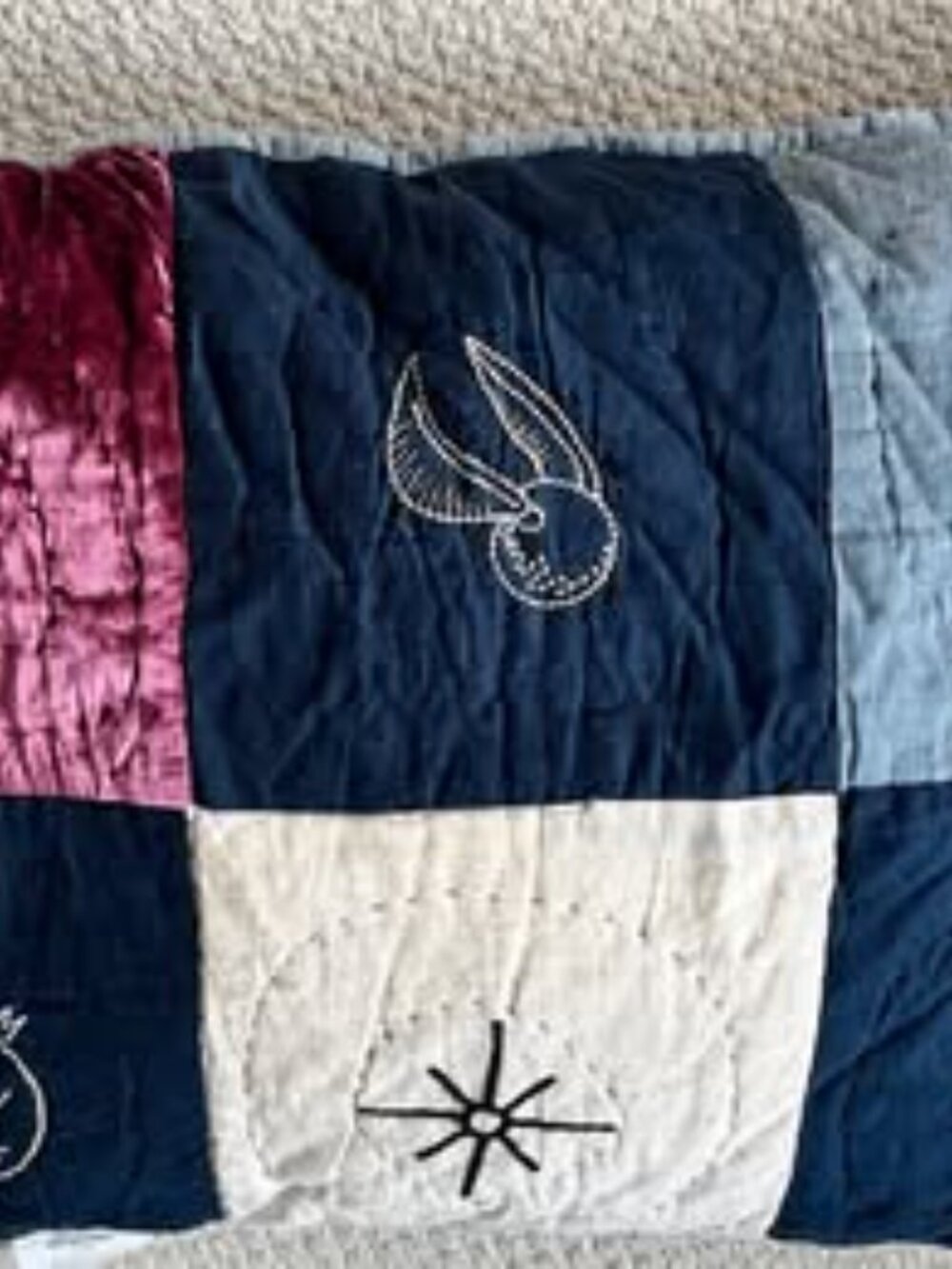 Gently used Harry Potter kids -Patchwork Quilt set with  Quidditch pillow - Picture 3 of 6